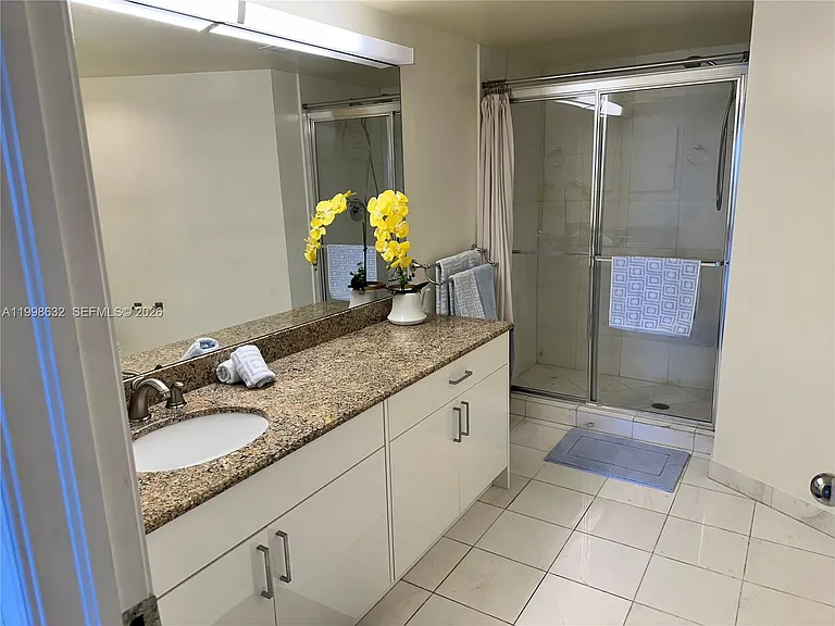 3530 Mystic Pointe Dr #2607 — Photo 18