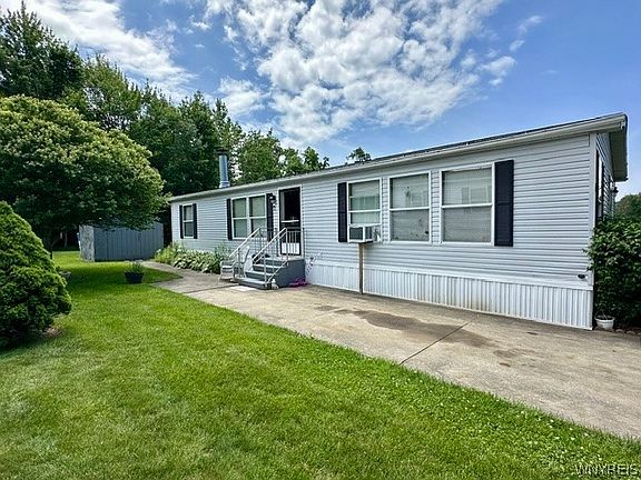 3rd image of 771 Thomas Ln