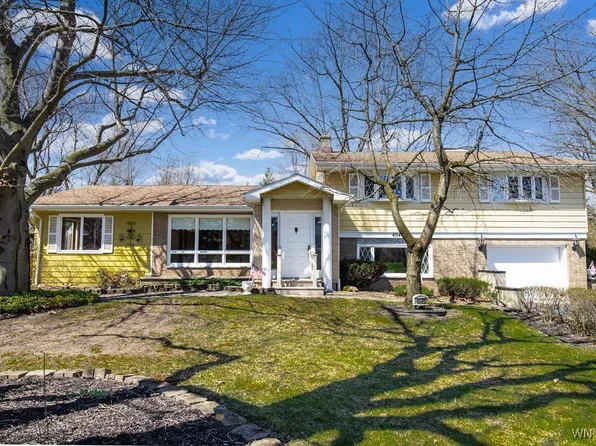4040 Elma Rd, Williamsville, NY 14221