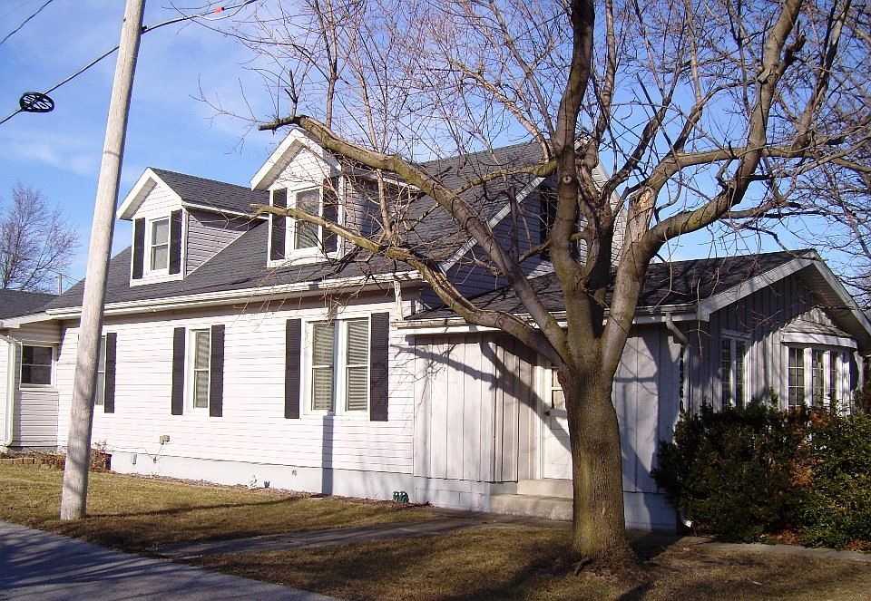 1st image of 18560 Washington St