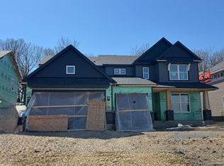 2660 Aspen Dr, Shakopee, MN 55379