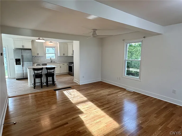 8662 Bayview Dr — Photo 5