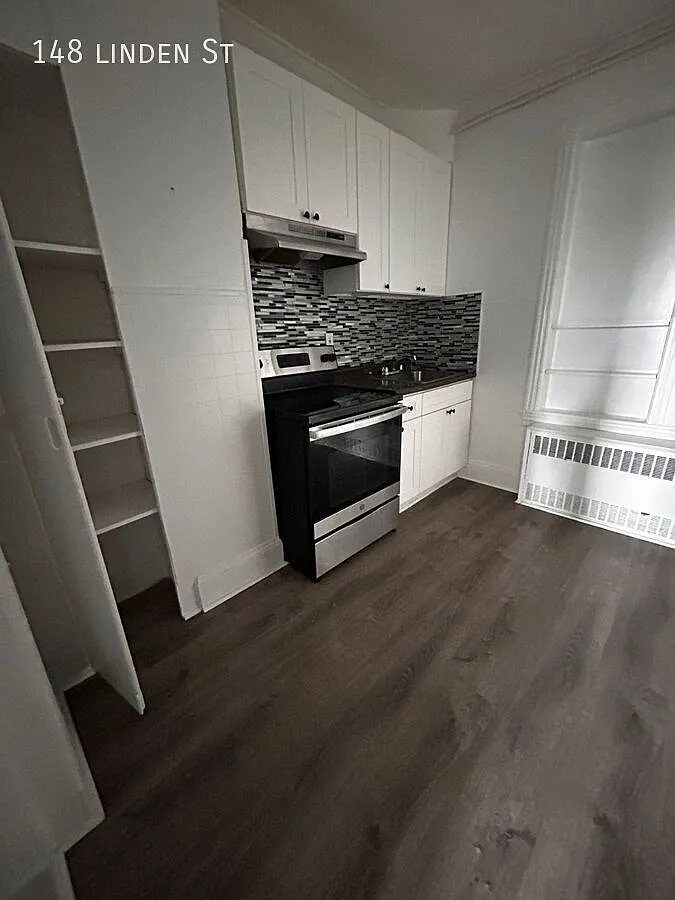 1 bed, $2,140 — Photo 1