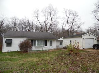 124 Wagner Rd, Mount Vernon, IL 62864