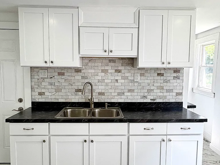 1455 Corbin Ave #1 — Photo 4