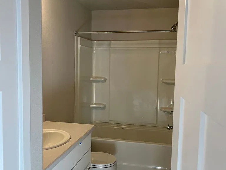 Johnson Farms Twin Homes — Photo 12