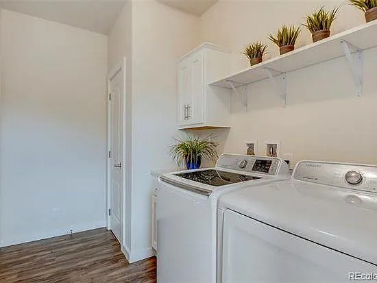 2864 S Delaware St — Photo 12