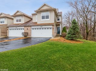 16760 Winding Creek Rd, Plainfield, IL 60586