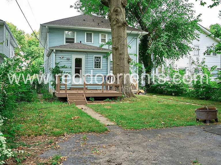 4704 N College Ave — Photo 27