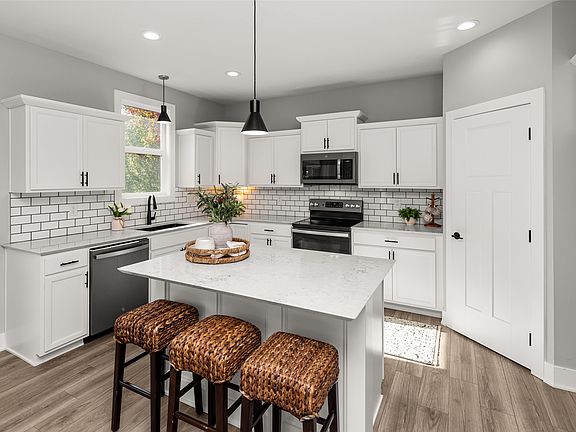 4th image of 2865 SE Bluestem Dr