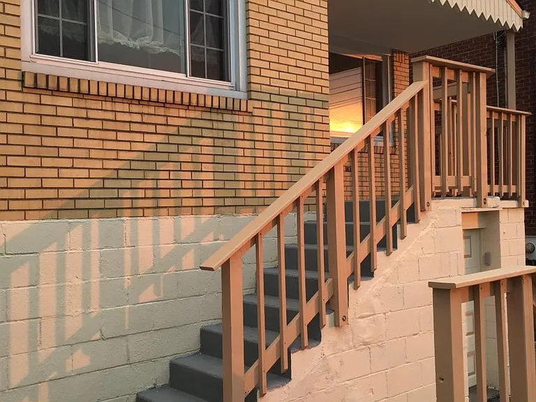 210 Marion Ave — Photo 26
