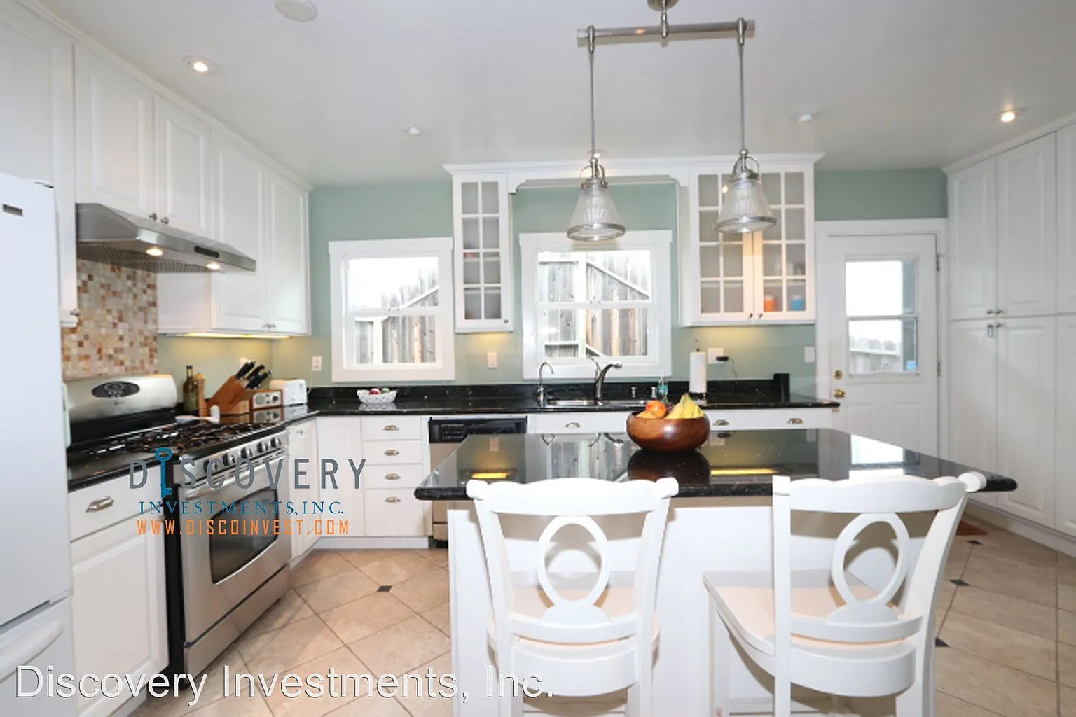 6626 Cutting Blvd photo 1