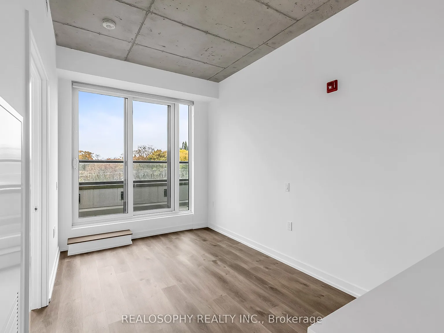 1 bed, $2,300 — Photo 2