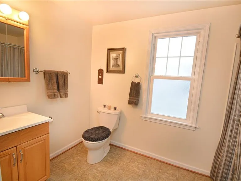44 Bloomfield Pl — Photo 12