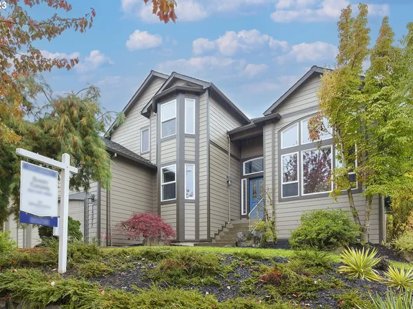 14377 SE Meadows Ln, Clackamas, OR 97015