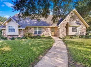 5501 Kayway Dr, Greenville, TX 75402
