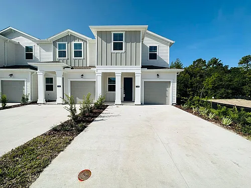 7448 Stone Creek Trl Photo 1