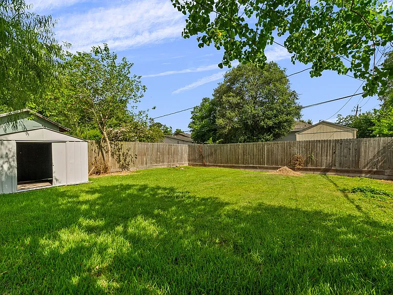 5931 Southville St — Photo 21
