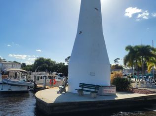 5563 Captain John Smith Loop #154, North Fort Myers, FL 33917