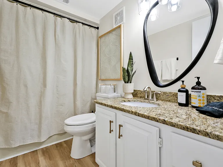 1800 Eastwood Rd #215 — Photo 7