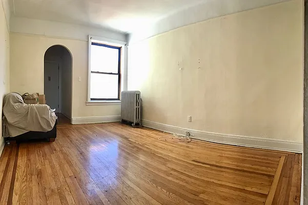 Rented by Zjama Realty Corp | media 2