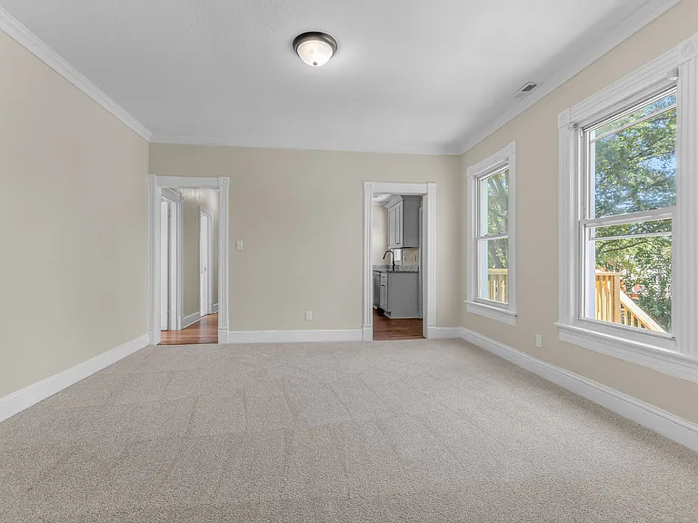 1611 McDaniel St #A — Photo 40