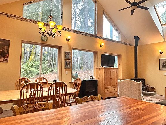 3rd image of 29281 Timberline Road