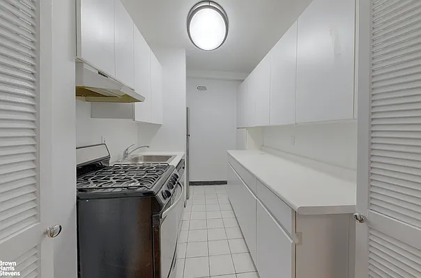 Rented by Brown Harris Stevens | media 6