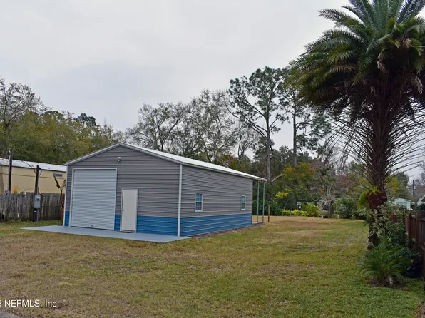 223 CLEARWATER Road, Satsuma, FL 32189