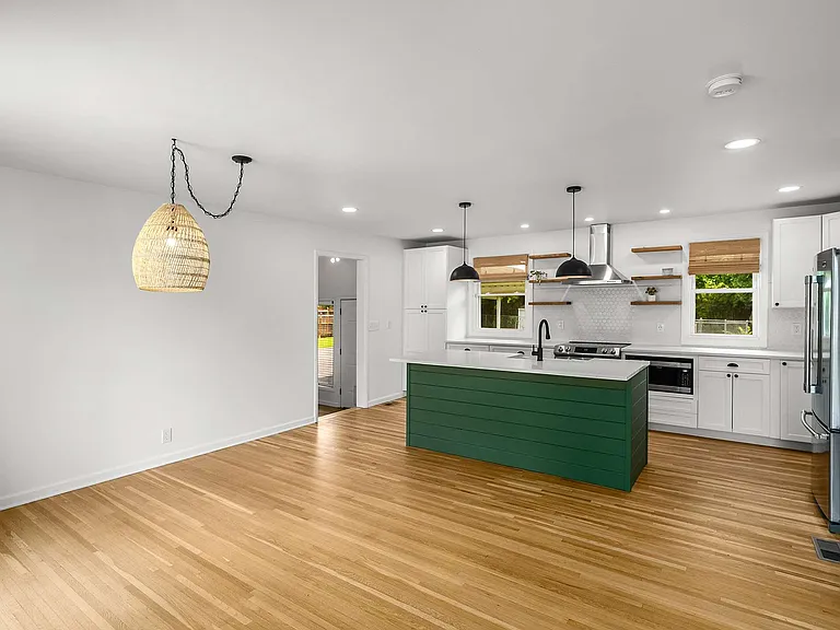 2519 David Dr — Photo 5