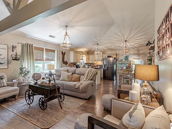 106A Cottage Cir, Elizabethtown, KY 42701