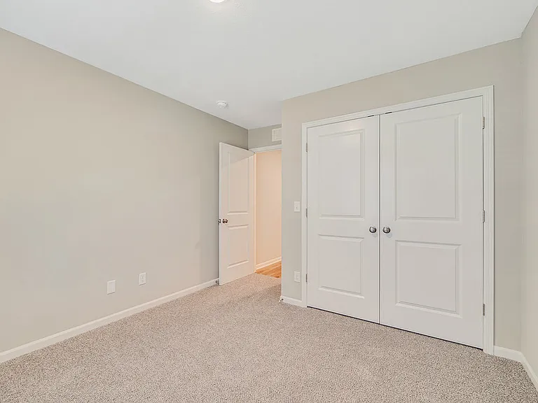 601 E Mason St #B — Photo 20