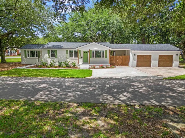 1306 Richmond Dr., Georgetown, SC 29440