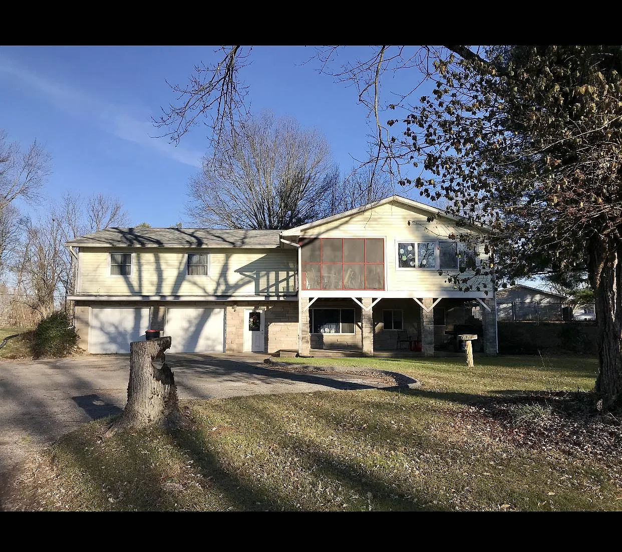 4650 W Woodland Dr photo 1