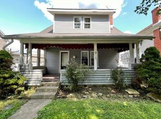 1915 Chestnut St, Kenova, WV 25530