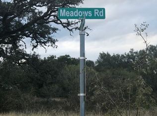 1330 Meadows Rd, Poteet, TX 78065