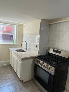 2437 Lurting Ave, Bronx, NY, 10469