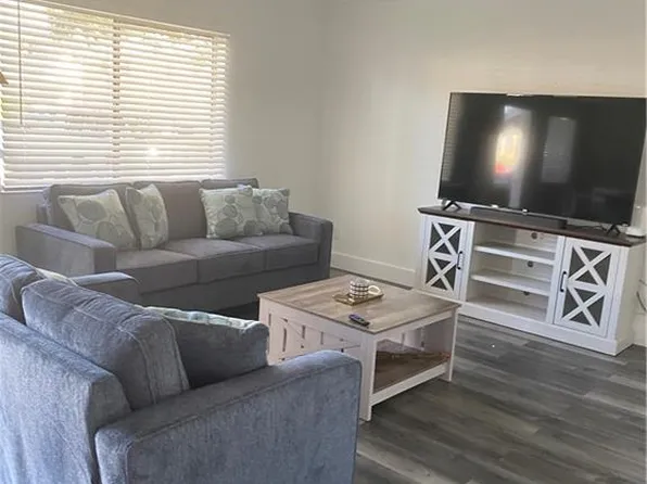 4617 Bayshore DR #H1, NAPLES, FL 34112