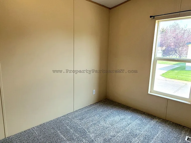 111 Sunlight Ave — Photo 12