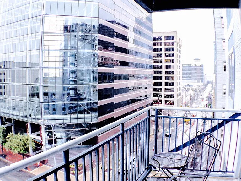 800 Brazos St #903 — Photo 15