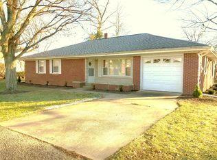 112 Turkey Creek Dr, Milford, IN 46542