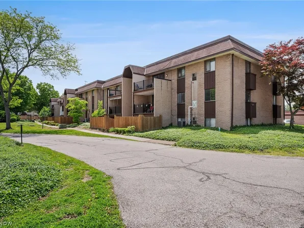 9956 Johnnycake Ridge Rd APT N7, Painesville, OH 44077