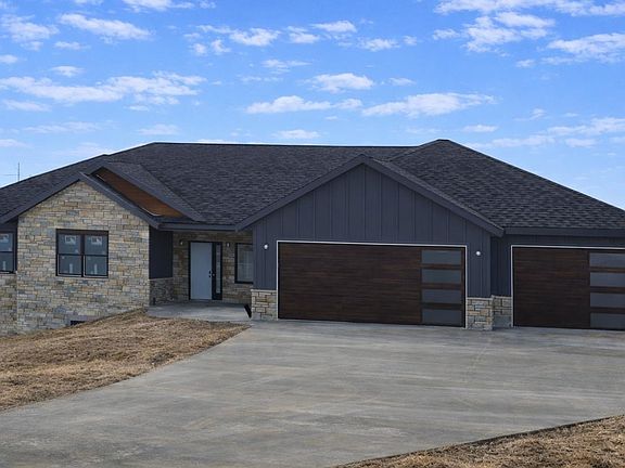 2nd image of 14435 Mill Ridge Rd