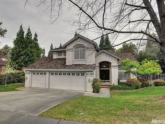 2nd image of 118 Brown Duvall Ln