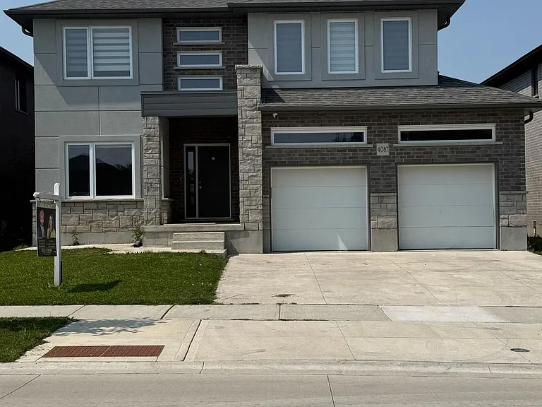 4087 Campbell St N — Photo 5