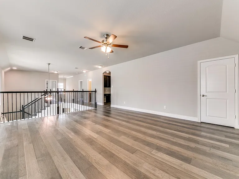 17660 Sequoia Dr — Photo 10