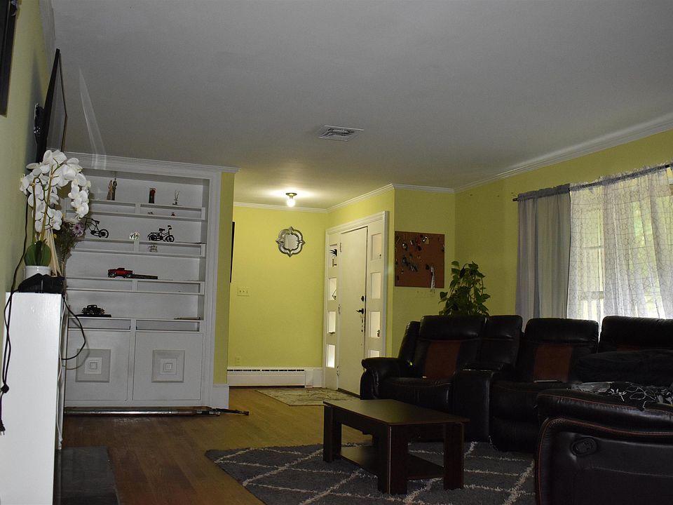 321 N Howard Cir, Tarboro, NC 27886 MLS 2529247 Zillow