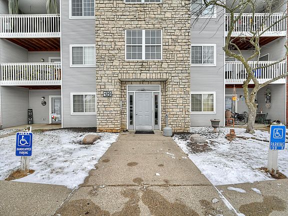 4th image of 129 Barren River Dr APT 9