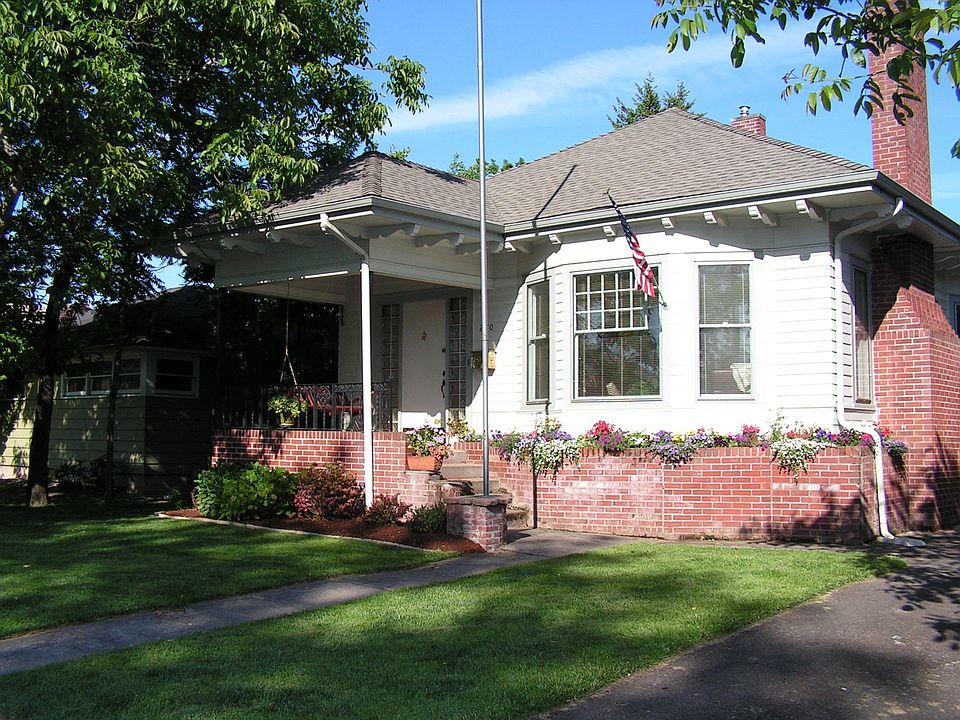 Curb View
