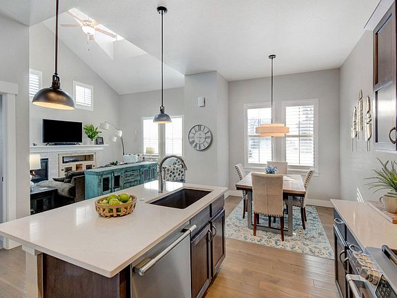 Gourmet Kitchen, Dining Room, Great Room